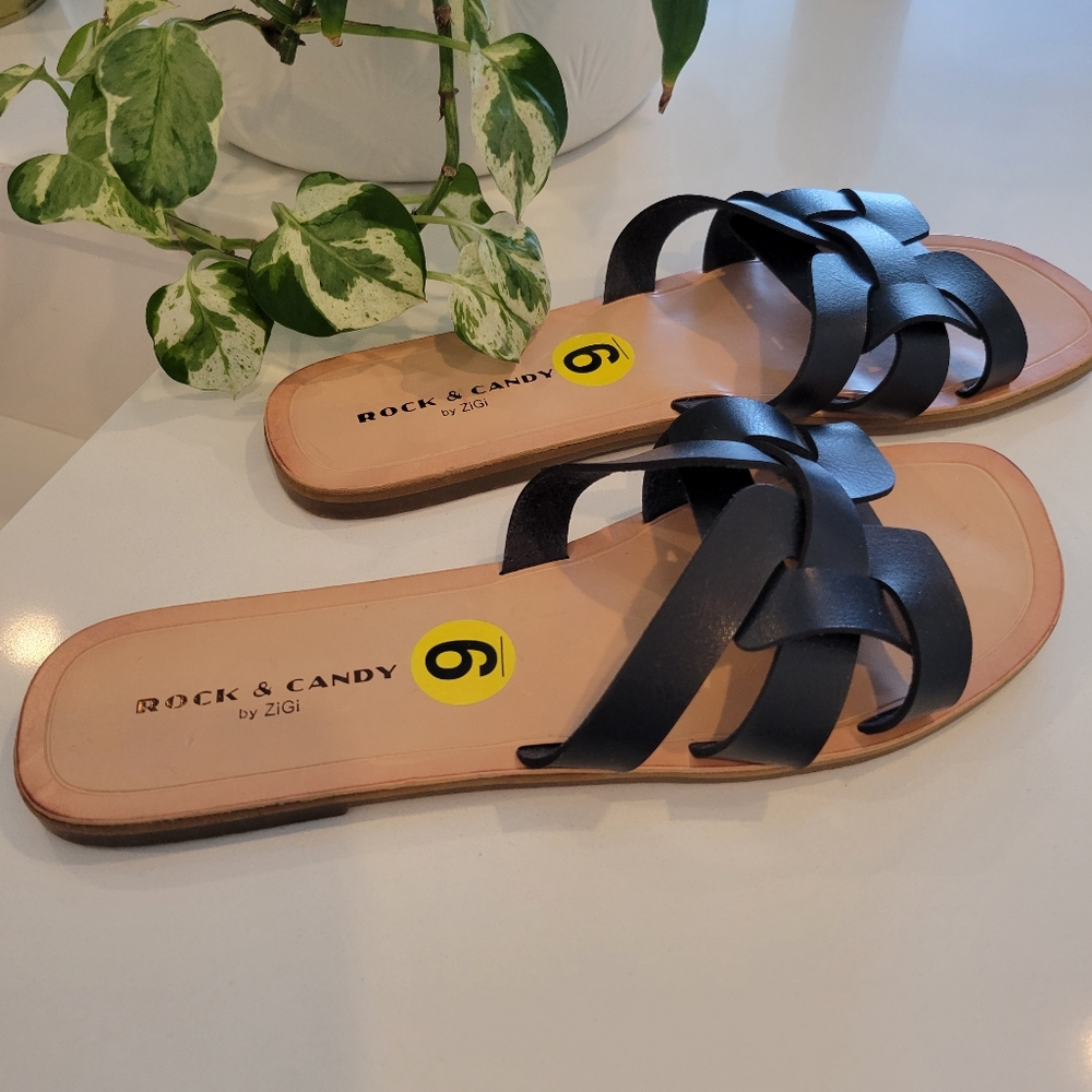 NEW Rock & Candy by ZiGi Black Leather Sandals sz. 9